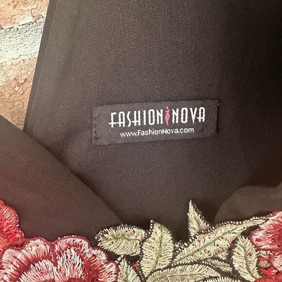 Fashion Nova Deep Plunge V Neck Embroidered Mini Dress Small Black - Picture 8 of 9